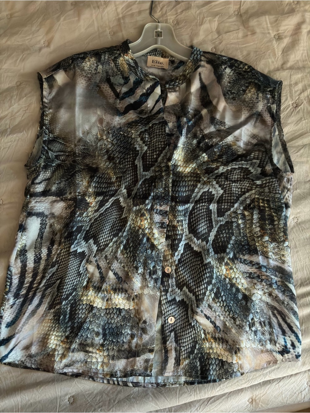 Elie Tahari Sleeveless Snake-Print Button Down Top in Black, Gray & Cream